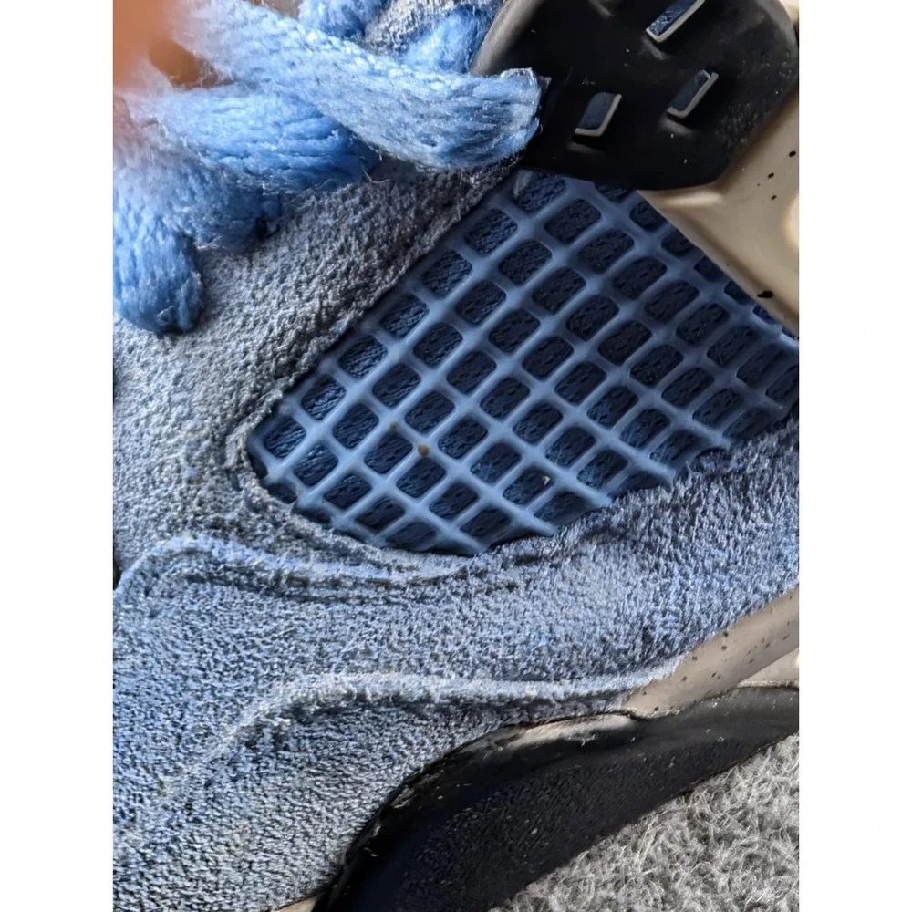 Jordan 4 Retro University Blue Size 5Y Womens Size 7 Black Tech Grey 408452-400